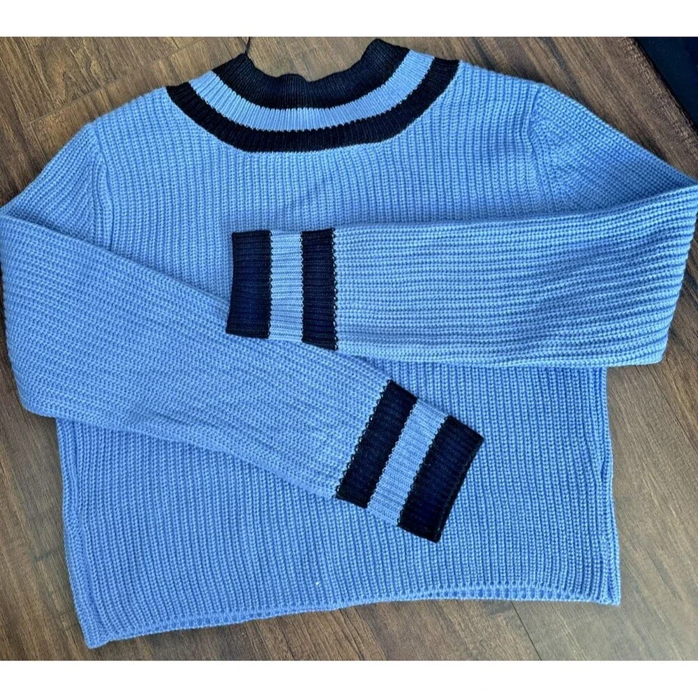 DKNY Jeans Women's Varsity V-Neck Relaxed Warm Cozy Sweater Pullover Blue Blk S